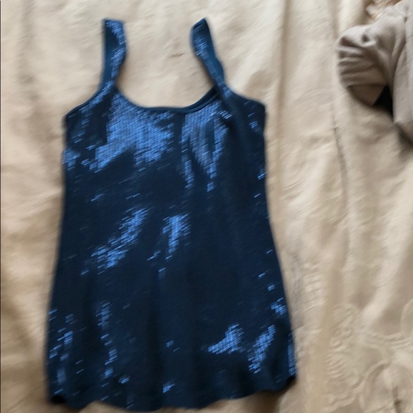 Tank top - Picture 1 of 2